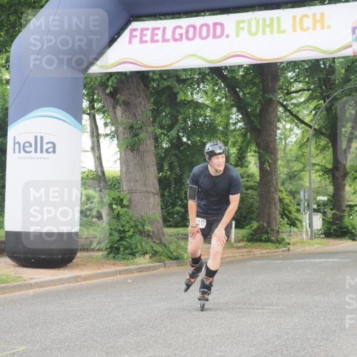29.06.2025 - hella hamburg halbmarathon KatJ http://msf.ph/oto/8174125 29.06.2025 09:20:32 Zwischen KM18-KM19  meine-sportfotos.de