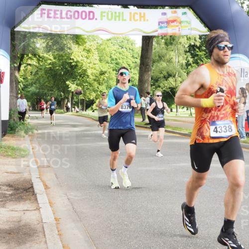 29.06.2025 - hella hamburg halbmarathon MichiJ http://msf.ph/oto/8174250 29.06.2025 10:15:44 Zwischen KM18-KM19 4338, 8376, 9767, 10468, 11228, 17003 meine-sportfotos.de