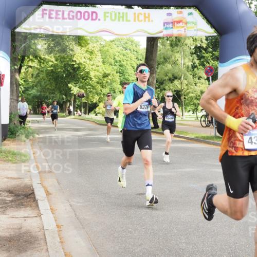 29.06.2025 - hella hamburg halbmarathon MichiJ http://msf.ph/oto/8174284 29.06.2025 10:15:44 Zwischen KM18-KM19 4338, 8376, 9767, 10468, 11228, 17003 meine-sportfotos.de