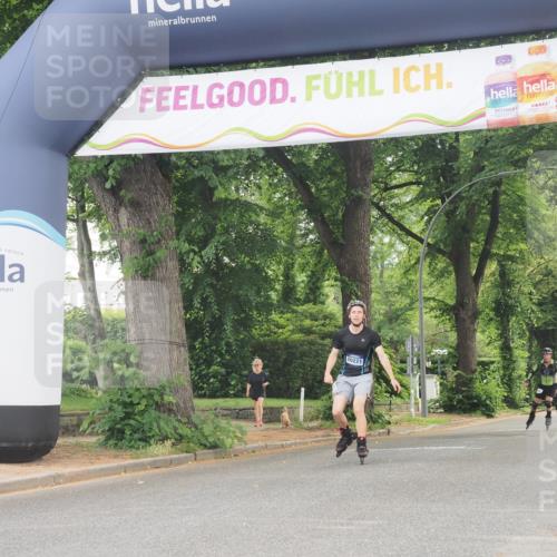 29.06.2025 - hella hamburg halbmarathon KatJ http://msf.ph/oto/8174446 29.06.2025 09:20:38 Zwischen KM18-KM19  meine-sportfotos.de
