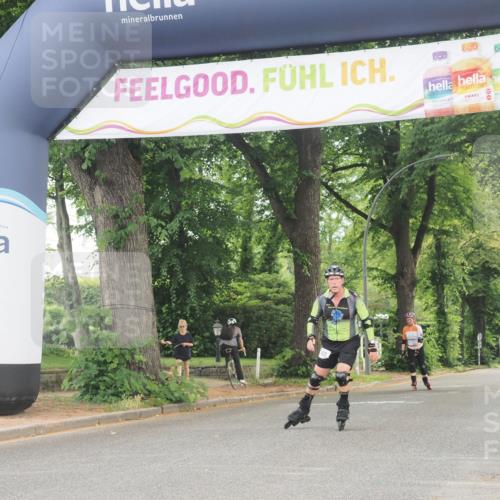 29.06.2025 - hella hamburg halbmarathon KatJ http://msf.ph/oto/8174884 29.06.2025 09:20:41 Zwischen KM18-KM19  meine-sportfotos.de