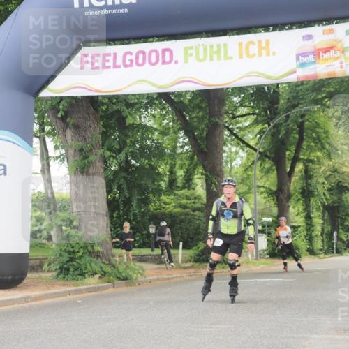 29.06.2025 - hella hamburg halbmarathon KatJ http://msf.ph/oto/8174916 29.06.2025 09:20:41 Zwischen KM18-KM19  meine-sportfotos.de