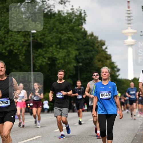 29.06.2025 - hella hamburg halbmarathon Dr. Thomas Lammeyer http://msf.ph/oto/8174971 29.06.2025 10:10:03 Kennedybrücke 1229, 1842, 2288, 2471, 2624, 3062, 3461, 4169, 5762, 6014, 7138, 7302, 7741, 8049, 8894, 8909, 9339, 9477, 9917, 10343, 10791, 10998 meine-sportfotos.de