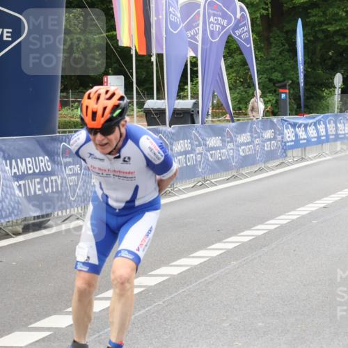 29.06.2025 - hella hamburg halbmarathon Strokosch-Dieckow http://msf.ph/oto/8175015 29.06.2025 09:16:36 Ziel 20280, 20299, 20357, 20387, 20467, 20473 meine-sportfotos.de