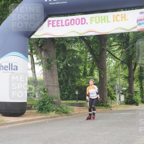 29.06.2025 - hella hamburg halbmarathon KatJ http://msf.ph/oto/8175142 29.06.2025 09:20:43 Zwischen KM18-KM19  meine-sportfotos.de