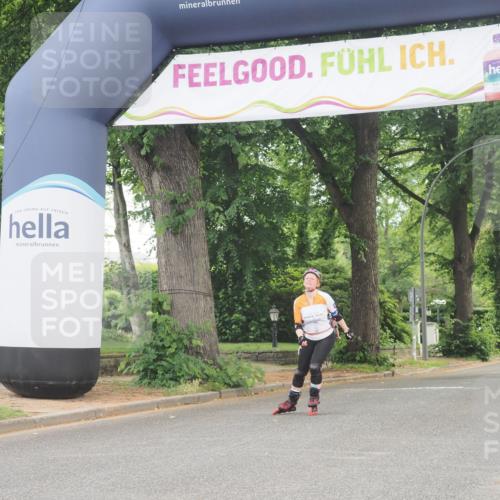 29.06.2025 - hella hamburg halbmarathon KatJ http://msf.ph/oto/8175149 29.06.2025 09:20:43 Zwischen KM18-KM19  meine-sportfotos.de