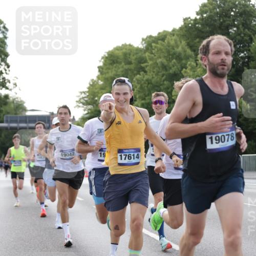 29.06.2025 - hella hamburg halbmarathon Jannik Wohlers http://msf.ph/oto/8175248 29.06.2025 09:42:16 Lombardsbrücke 5612, 7331, 7855, 9269, 10468, 11078, 11228, 12360, 13872, 13913, 14753, 14836, 16615, 17614, 19041, 19042, 19050, 19078 meine-sportfotos.de