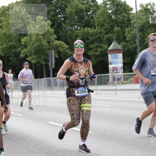 29.06.2025 - hella hamburg halbmarathon Jannik Wohlers http://msf.ph/oto/8175266 29.06.2025 10:22:20 Lombardsbrücke 1029, 2294, 2479, 2766, 2886, 3003, 3430, 3600, 3601, 5223, 5343, 5629, 5798, 6899, 7188, 7190, 7276, 7529, 7925, 8355, 8931, 9256, 9392, 10086, 10573, 10826, 10902, 11665, 12592, 13472, 13921, 13963, 14525, 14633, 14801, 14906, 15870, 16618, 16801 meine-sportfotos.de