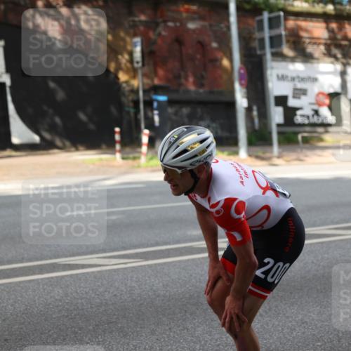 29.06.2025 - hella hamburg halbmarathon Yannick Fuchs http://msf.ph/oto/8175354 29.06.2025 09:07:00 20KM 200 meine-sportfotos.de