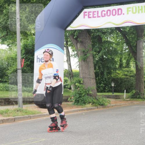 29.06.2025 - hella hamburg halbmarathon KatJ http://msf.ph/oto/8175419 29.06.2025 09:20:44 Zwischen KM18-KM19  meine-sportfotos.de