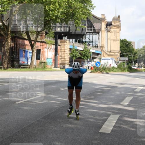29.06.2025 - hella hamburg halbmarathon Yannick Fuchs http://msf.ph/oto/8175476 29.06.2025 09:07:19 20KM  meine-sportfotos.de