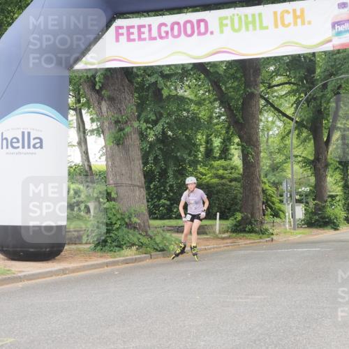 29.06.2025 - hella hamburg halbmarathon KatJ http://msf.ph/oto/8175490 29.06.2025 09:20:58 Zwischen KM18-KM19  meine-sportfotos.de