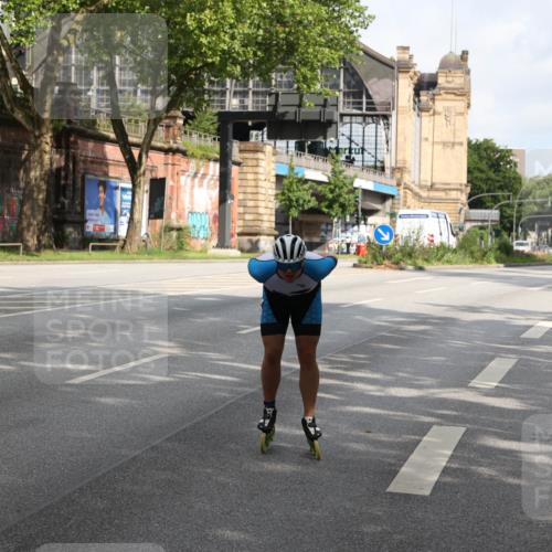 29.06.2025 - hella hamburg halbmarathon Yannick Fuchs http://msf.ph/oto/8175497 29.06.2025 09:07:19 20KM 70 meine-sportfotos.de