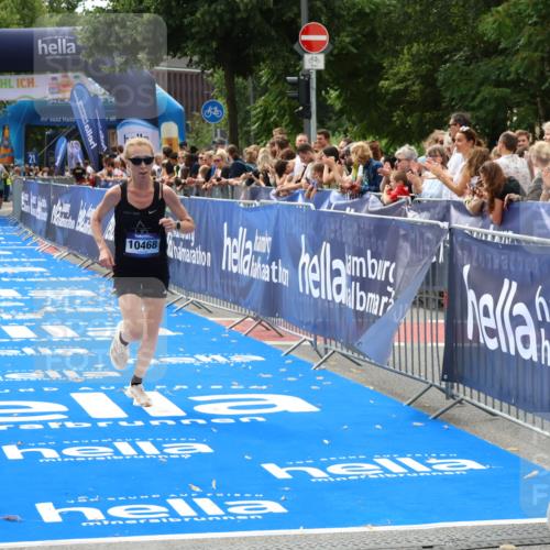 29.06.2025 - hella hamburg halbmarathon Zöllner http://msf.ph/oto/8175505 29.06.2025 10:26:00 Ziel 9767, 10468, 18692 meine-sportfotos.de