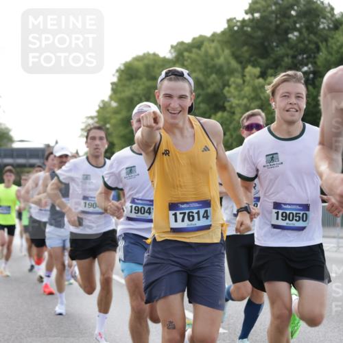 29.06.2025 - hella hamburg halbmarathon Jannik Wohlers http://msf.ph/oto/8175514 29.06.2025 09:42:17 Lombardsbrücke 5612, 7331, 7855, 9269, 10468, 11078, 11228, 12360, 13872, 13913, 14753, 14836, 16615, 17614, 19041, 19042, 19050, 19078 meine-sportfotos.de