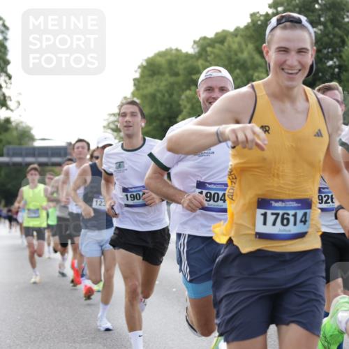 29.06.2025 - hella hamburg halbmarathon Jannik Wohlers http://msf.ph/oto/8175546 29.06.2025 09:42:17 Lombardsbrücke 5612, 7331, 7855, 9269, 10468, 11078, 11228, 12360, 13872, 13913, 14753, 14836, 16615, 17614, 19041, 19042, 19050, 19078 meine-sportfotos.de