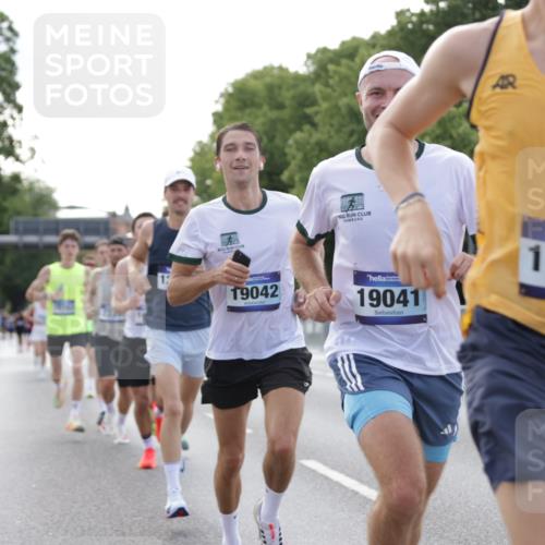 29.06.2025 - hella hamburg halbmarathon Jannik Wohlers http://msf.ph/oto/8175628 29.06.2025 09:42:17 Lombardsbrücke 5612, 7331, 7855, 9269, 10468, 11078, 11228, 12360, 13872, 13913, 14753, 14836, 16615, 17614, 19041, 19042, 19050, 19078 meine-sportfotos.de