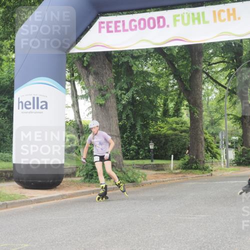 29.06.2025 - hella hamburg halbmarathon KatJ http://msf.ph/oto/8175668 29.06.2025 09:20:59 Zwischen KM18-KM19  meine-sportfotos.de