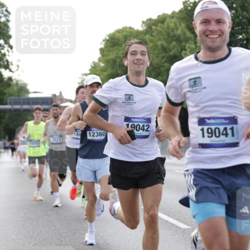 29.06.2025 - hella hamburg halbmarathon Jannik Wohlers http://msf.ph/oto/8175799 29.06.2025 09:42:17 Lombardsbrücke 5612, 7331, 7855, 9269, 10468, 11078, 11228, 12360, 13872, 13913, 14753, 14836, 16615, 17614, 19041, 19042, 19050, 19078 meine-sportfotos.de