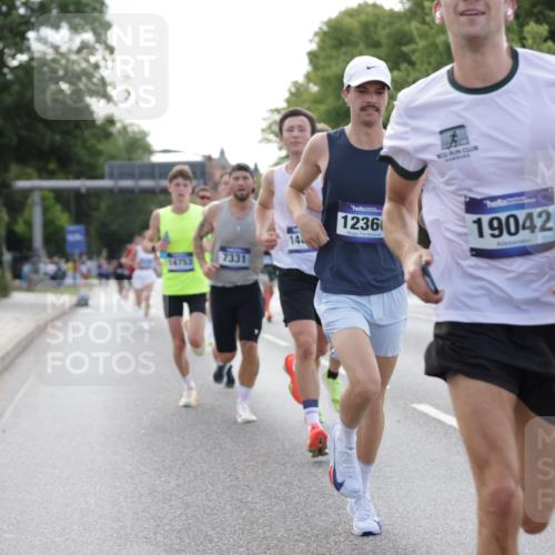 29.06.2025 - hella hamburg halbmarathon Jannik Wohlers http://msf.ph/oto/8176047 29.06.2025 09:42:18 Lombardsbrücke 5612, 7331, 7855, 9269, 10468, 11078, 11228, 12360, 13872, 13913, 14753, 14836, 16615, 17614, 18740, 19041, 19042, 19050, 19076, 19078 meine-sportfotos.de