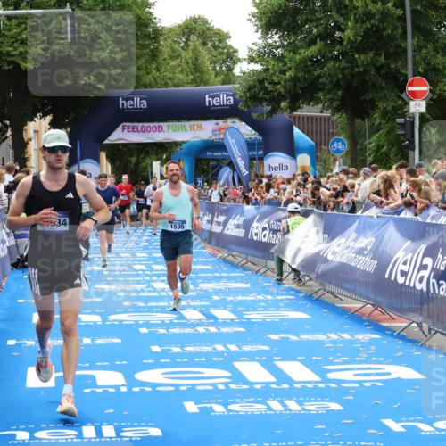 29.06.2025 - hella hamburg halbmarathon Zöllner http://msf.ph/oto/8176222 29.06.2025 10:37:47 Ziel 1505, 1615, 2196, 9171, 13595, 14934, 18276, 18277 meine-sportfotos.de