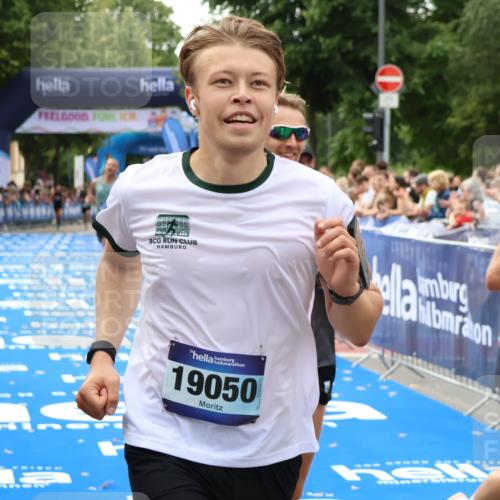 29.06.2025 - hella hamburg halbmarathon Zöllner http://msf.ph/oto/8176246 29.06.2025 10:27:07 Ziel 12641, 13780, 13956, 14828, 15671 meine-sportfotos.de