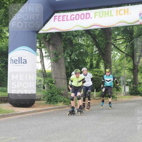 29.06.2025 - hella hamburg halbmarathon KatJ http://msf.ph/oto/8176252 29.06.2025 09:21:13 Zwischen KM18-KM19  meine-sportfotos.de
