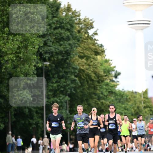 29.06.2025 - hella hamburg halbmarathon Dr. Thomas Lammeyer http://msf.ph/oto/8176445 29.06.2025 09:46:44 Kennedybrücke 2075, 2180, 2203, 2483, 6090, 7380, 8318, 8376, 9804, 10351 meine-sportfotos.de