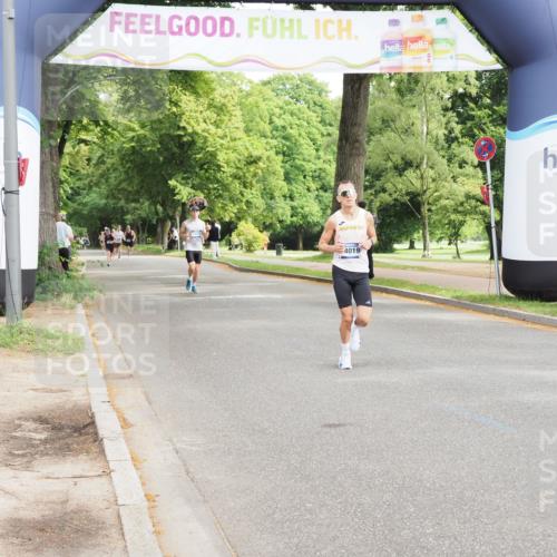 29.06.2025 - hella hamburg halbmarathon MichiJ http://msf.ph/oto/8176450 29.06.2025 10:16:23 Zwischen KM18-KM19 19076 meine-sportfotos.de