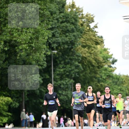 29.06.2025 - hella hamburg halbmarathon Dr. Thomas Lammeyer http://msf.ph/oto/8176566 29.06.2025 09:46:44 Kennedybrücke 2075, 2180, 2203, 2483, 6090, 7380, 8318, 8376, 9804, 10351 meine-sportfotos.de
