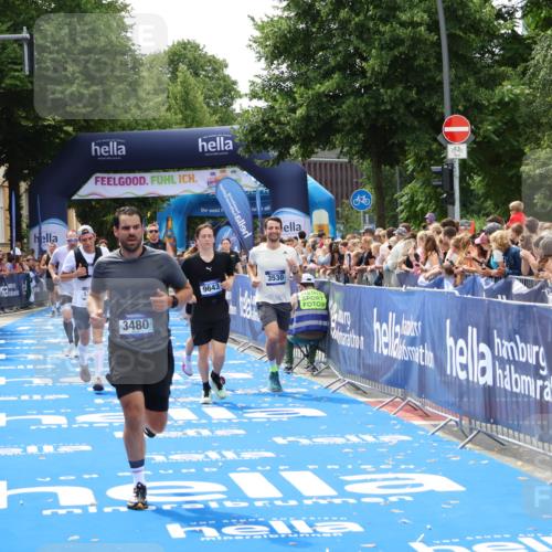 29.06.2025 - hella hamburg halbmarathon Zöllner http://msf.ph/oto/8176673 29.06.2025 10:38:01 Ziel 3480, 3530, 7229, 9643, 10793, 11952, 12915, 13900, 15303, 16698, 18103 meine-sportfotos.de