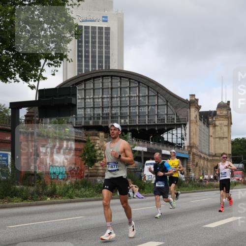 29.06.2025 - hella hamburg halbmarathon Yannick Fuchs http://msf.ph/oto/8176694 29.06.2025 10:27:36 20KM 1990, 4463, 6358, 7965, 8062, 10876, 11150, 11169, 11745, 11877, 12899, 12987, 13199, 13686, 13961, 14028, 14276, 14908, 15054, 16425, 16619, 18562, 18563, 19059 meine-sportfotos.de