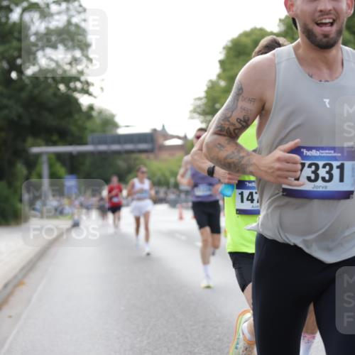 29.06.2025 - hella hamburg halbmarathon Jannik Wohlers http://msf.ph/oto/8176864 29.06.2025 09:42:20 Lombardsbrücke 5612, 7331, 7855, 9269, 10468, 11078, 11228, 12360, 13872, 13913, 14753, 14836, 16615, 17614, 18740, 19041, 19042, 19050, 19076, 19078 meine-sportfotos.de