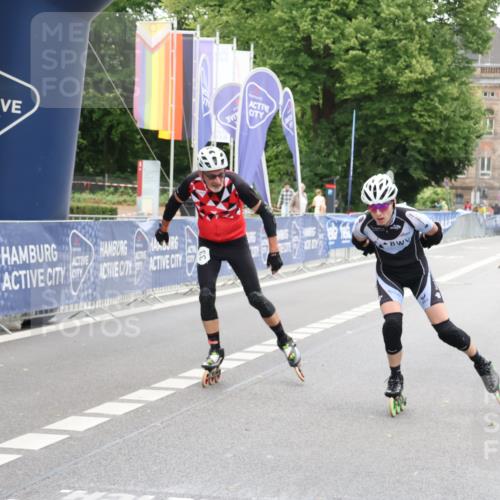 29.06.2025 - hella hamburg halbmarathon Strokosch-Dieckow http://msf.ph/oto/8176879 29.06.2025 09:17:34 Ziel 20004, 20033, 20543 meine-sportfotos.de