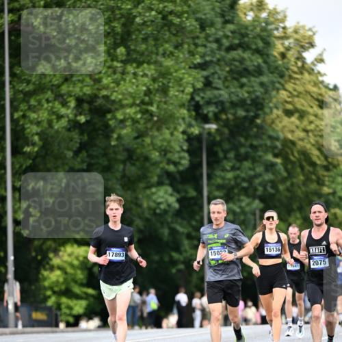 29.06.2025 - hella hamburg halbmarathon Dr. Thomas Lammeyer http://msf.ph/oto/8176886 29.06.2025 09:46:46 Kennedybrücke 2075, 2180, 2203, 2483, 6090, 7380, 8318, 8376, 9804, 10351 meine-sportfotos.de