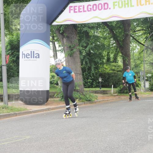 29.06.2025 - hella hamburg halbmarathon KatJ http://msf.ph/oto/8176896 29.06.2025 09:21:21 Zwischen KM18-KM19  meine-sportfotos.de