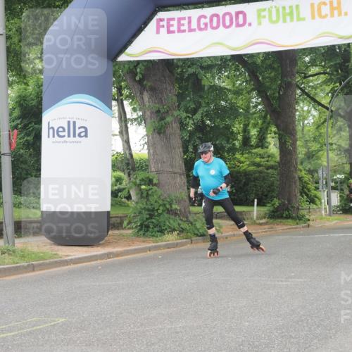 29.06.2025 - hella hamburg halbmarathon KatJ http://msf.ph/oto/8176928 29.06.2025 09:21:22 Zwischen KM18-KM19  meine-sportfotos.de