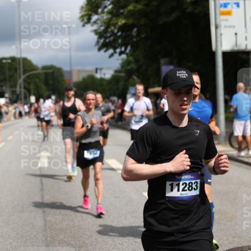 29.06.2025 - hella hamburg halbmarathon Yannick Fuchs http://msf.ph/oto/8176960 29.06.2025 10:42:02 20KM 1604, 1613, 1696, 2213, 2284, 2340, 2708, 2839, 2869, 2953, 3976, 4377, 4528, 4601, 5022, 5528, 6009, 6134, 6836, 7599, 8234, 8927, 9544, 9626, 10969, 10988, 11283, 11961, 12679, 12685, 12870, 13007, 13672, 13948, 14383, 14618, 14619, 14730, 15333, 15478, 15479, 16205, 17172, 17451, 17905, 17915, 17979, 18104, 18430, 18758, 18856, 18922, 18974, 19181 meine-sportfotos.de
