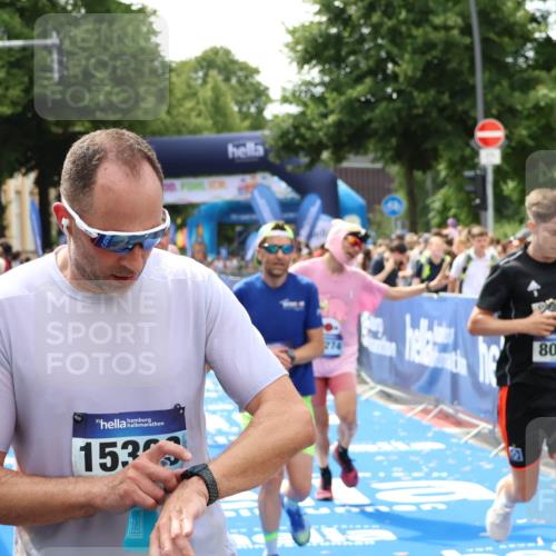 29.06.2025 - hella hamburg halbmarathon Zöllner http://msf.ph/oto/8176974 29.06.2025 10:38:10 Ziel 8091, 9944, 11049, 14274, 15382, 17623, 18986 meine-sportfotos.de
