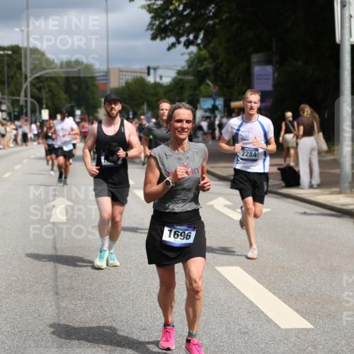 29.06.2025 - hella hamburg halbmarathon Yannick Fuchs http://msf.ph/oto/8176998 29.06.2025 10:42:02 20KM 1604, 1613, 1696, 2213, 2284, 2340, 2708, 2839, 2869, 2953, 3976, 4377, 4528, 4601, 5022, 5528, 6009, 6134, 6836, 7599, 8234, 8927, 9544, 9626, 10969, 10988, 11283, 11961, 12679, 12685, 12870, 13007, 13672, 13948, 14383, 14618, 14619, 14730, 15333, 15478, 15479, 16205, 17172, 17451, 17905, 17915, 17979, 18104, 18430, 18758, 18856, 18922, 18974, 19181 meine-sportfotos.de