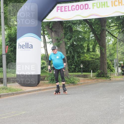 29.06.2025 - hella hamburg halbmarathon KatJ http://msf.ph/oto/8177033 29.06.2025 09:21:22 Zwischen KM18-KM19  meine-sportfotos.de