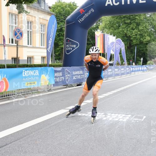 29.06.2025 - hella hamburg halbmarathon Strokosch-Dieckow http://msf.ph/oto/8177097 29.06.2025 09:17:40 Ziel 20004 meine-sportfotos.de