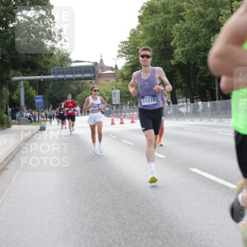 29.06.2025 - hella hamburg halbmarathon Jannik Wohlers http://msf.ph/oto/8177131 29.06.2025 09:42:20 Lombardsbrücke 5612, 7331, 7855, 9269, 10468, 11078, 11228, 12360, 13872, 13913, 14753, 14836, 16615, 17614, 18740, 19041, 19042, 19050, 19076, 19078 meine-sportfotos.de
