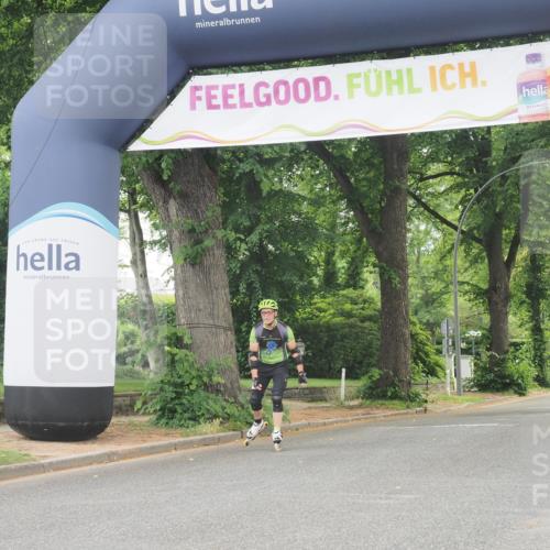 29.06.2025 - hella hamburg halbmarathon KatJ http://msf.ph/oto/8177264 29.06.2025 09:21:26 Zwischen KM18-KM19  meine-sportfotos.de