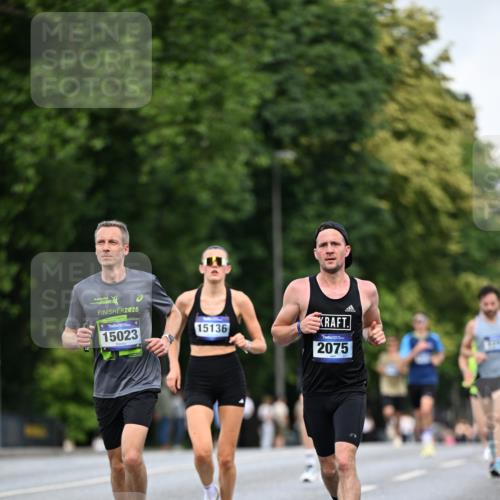 29.06.2025 - hella hamburg halbmarathon Dr. Thomas Lammeyer http://msf.ph/oto/8177352 29.06.2025 09:46:48 Kennedybrücke 2075, 2180, 2203, 2483, 6090, 8318, 8376, 9804, 10351 meine-sportfotos.de