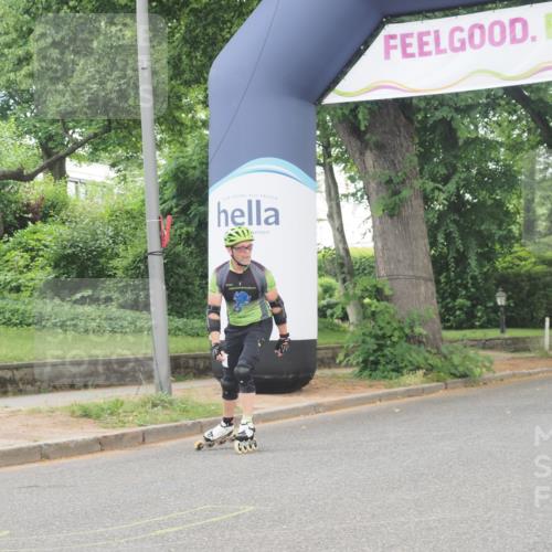 29.06.2025 - hella hamburg halbmarathon KatJ http://msf.ph/oto/8177375 29.06.2025 09:21:27 Zwischen KM18-KM19  meine-sportfotos.de