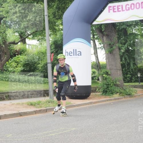 29.06.2025 - hella hamburg halbmarathon KatJ http://msf.ph/oto/8177382 29.06.2025 09:21:27 Zwischen KM18-KM19  meine-sportfotos.de