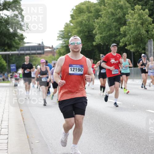 29.06.2025 - hella hamburg halbmarathon Jannik Wohlers http://msf.ph/oto/8177416 29.06.2025 10:22:30 Lombardsbrücke 1029, 1853, 2766, 3003, 3029, 3034, 5223, 5629, 6578, 6784, 6785, 7266, 7891, 9133, 9913, 10205, 10826, 12190, 13560, 13921, 14525, 14801, 15469, 15870, 16565, 16566, 16618, 16801, 16863, 17657 meine-sportfotos.de