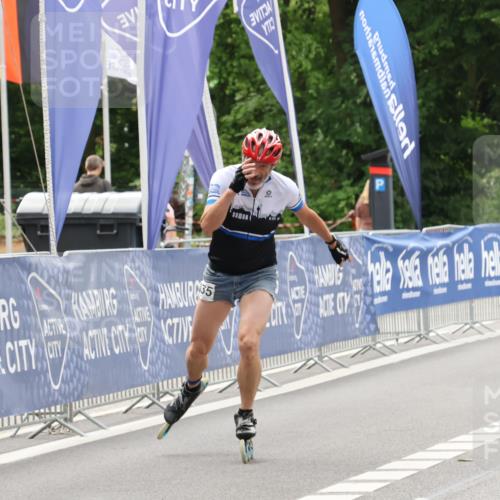 29.06.2025 - hella hamburg halbmarathon Strokosch-Dieckow http://msf.ph/oto/8177448 29.06.2025 09:19:03 Ziel 20010, 20235, 20383 meine-sportfotos.de