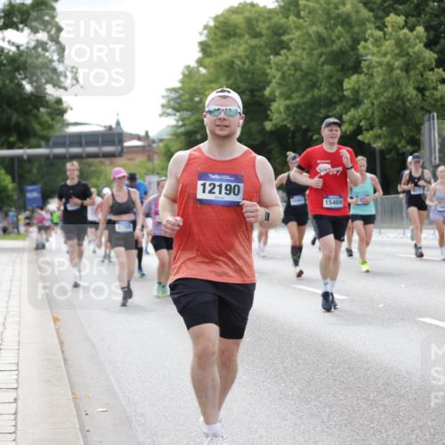 29.06.2025 - hella hamburg halbmarathon Jannik Wohlers http://msf.ph/oto/8177480 29.06.2025 10:22:30 Lombardsbrücke 1029, 1853, 2766, 3003, 3029, 3034, 5223, 5629, 6578, 6784, 6785, 7266, 7891, 9133, 9913, 10205, 10826, 12190, 13560, 13921, 14525, 14801, 15469, 15870, 16565, 16566, 16618, 16801, 16863, 17657 meine-sportfotos.de